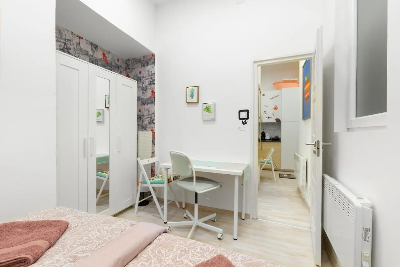 Apartment Colourful Budapest Ungheria