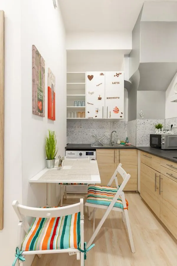 Apartment Colourful Budapest Ungheria